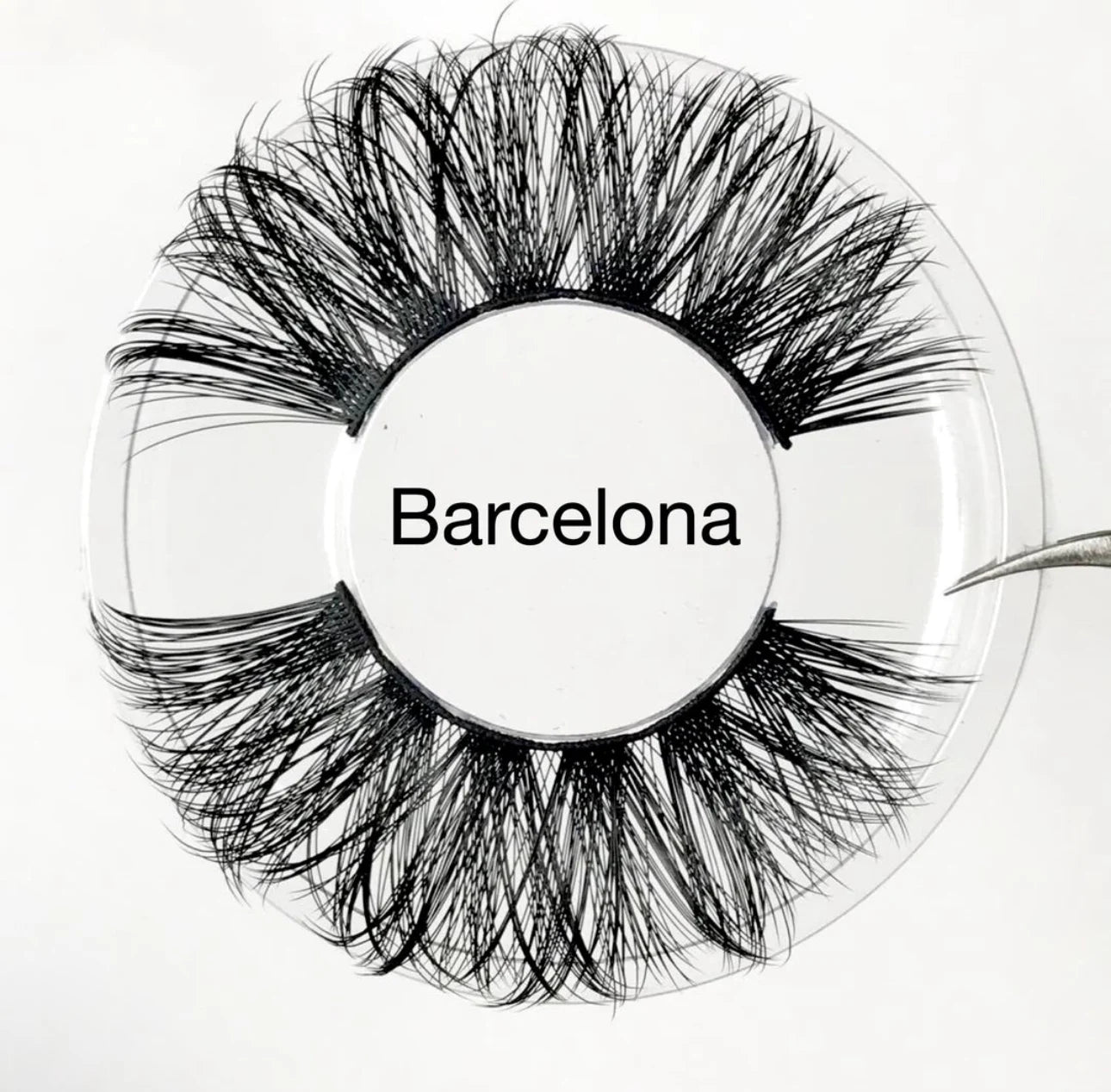 Barcelona “25MM”- DISCONTINUED🔜 - Yalordelashesllc