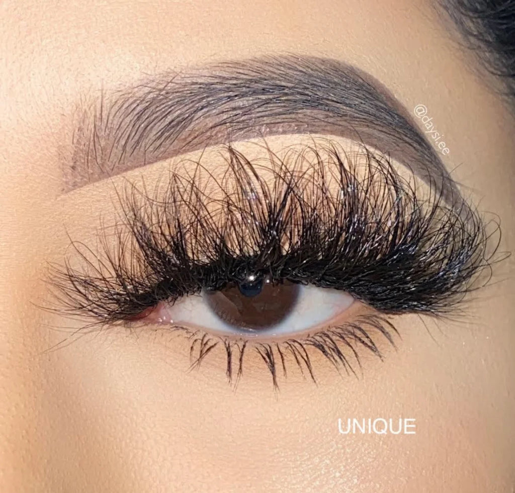 Unique “25MM” - DISCONTINUED🔜 - Yalordelashesllc